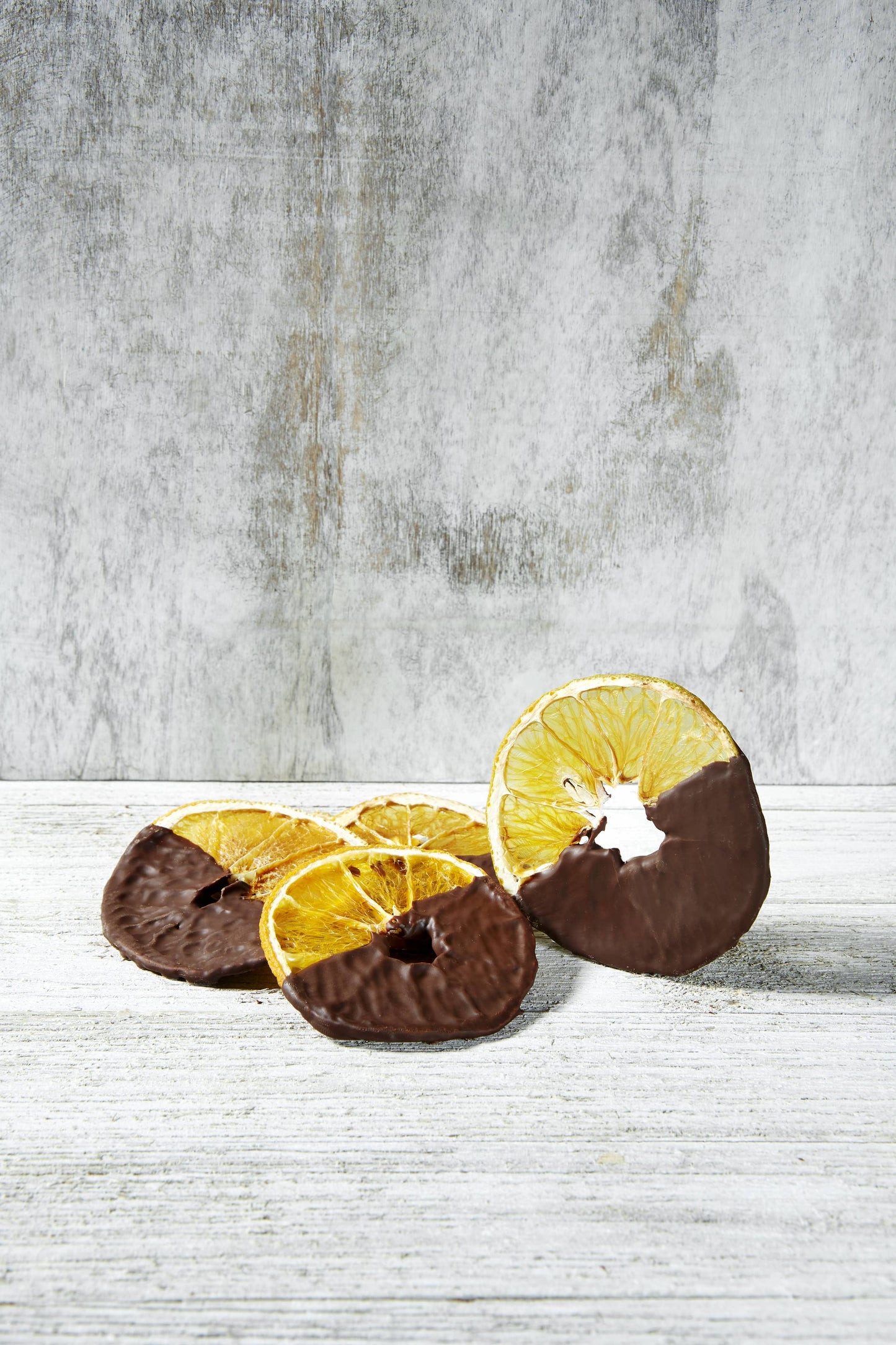 Crispy Dark Chocolate Orange Slices | Snack Pack w/Tray-New!: 0.8oz